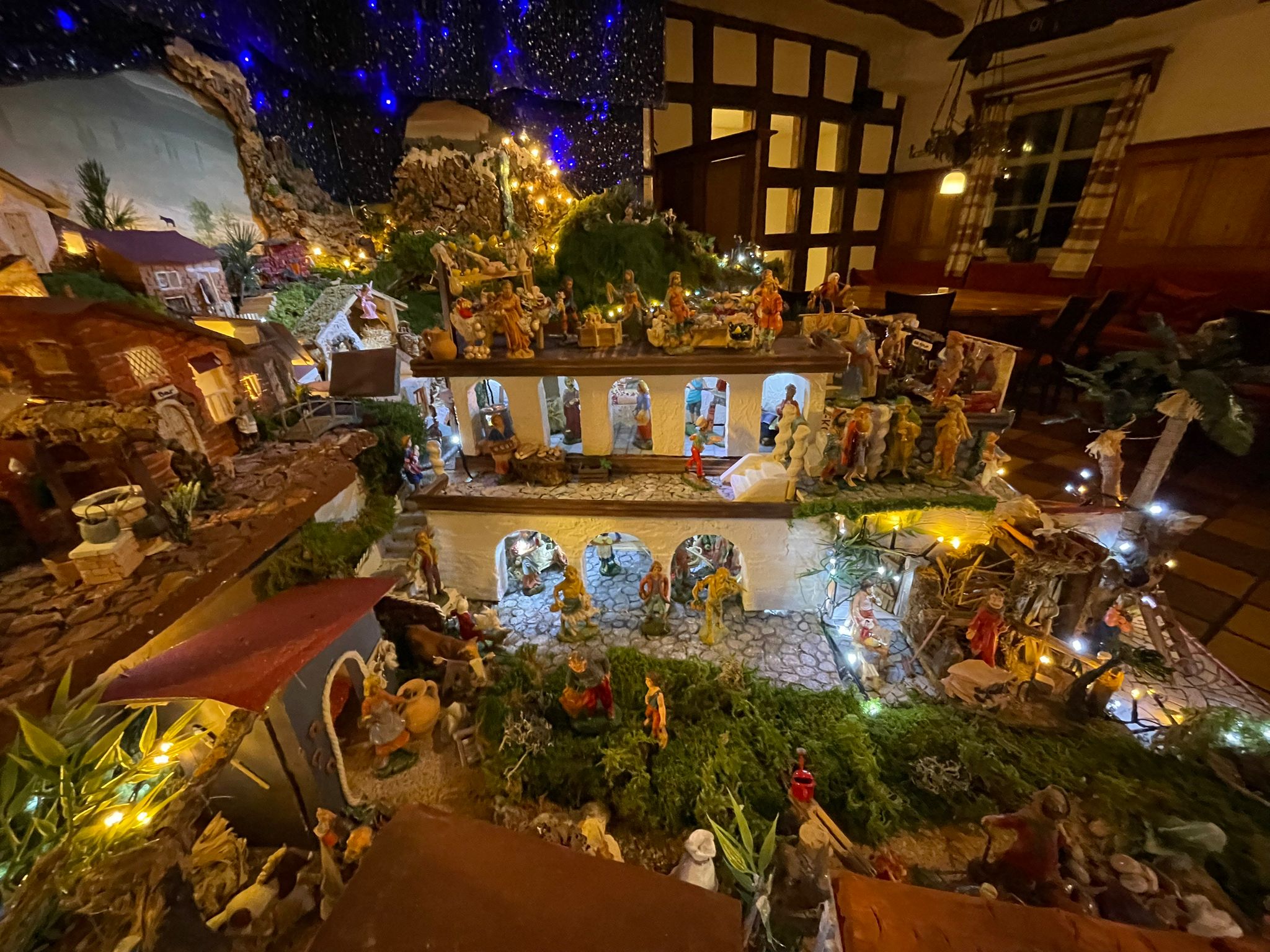 Noel-2025-creche-Schwanen